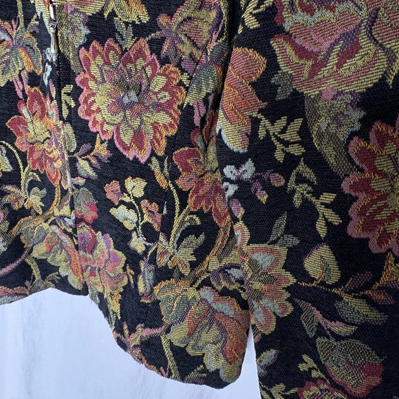 Vintage Jacket Womens Size 10 Petite Black Floral Cottage Core Jacquard Tapestry - Picture 4 of 5